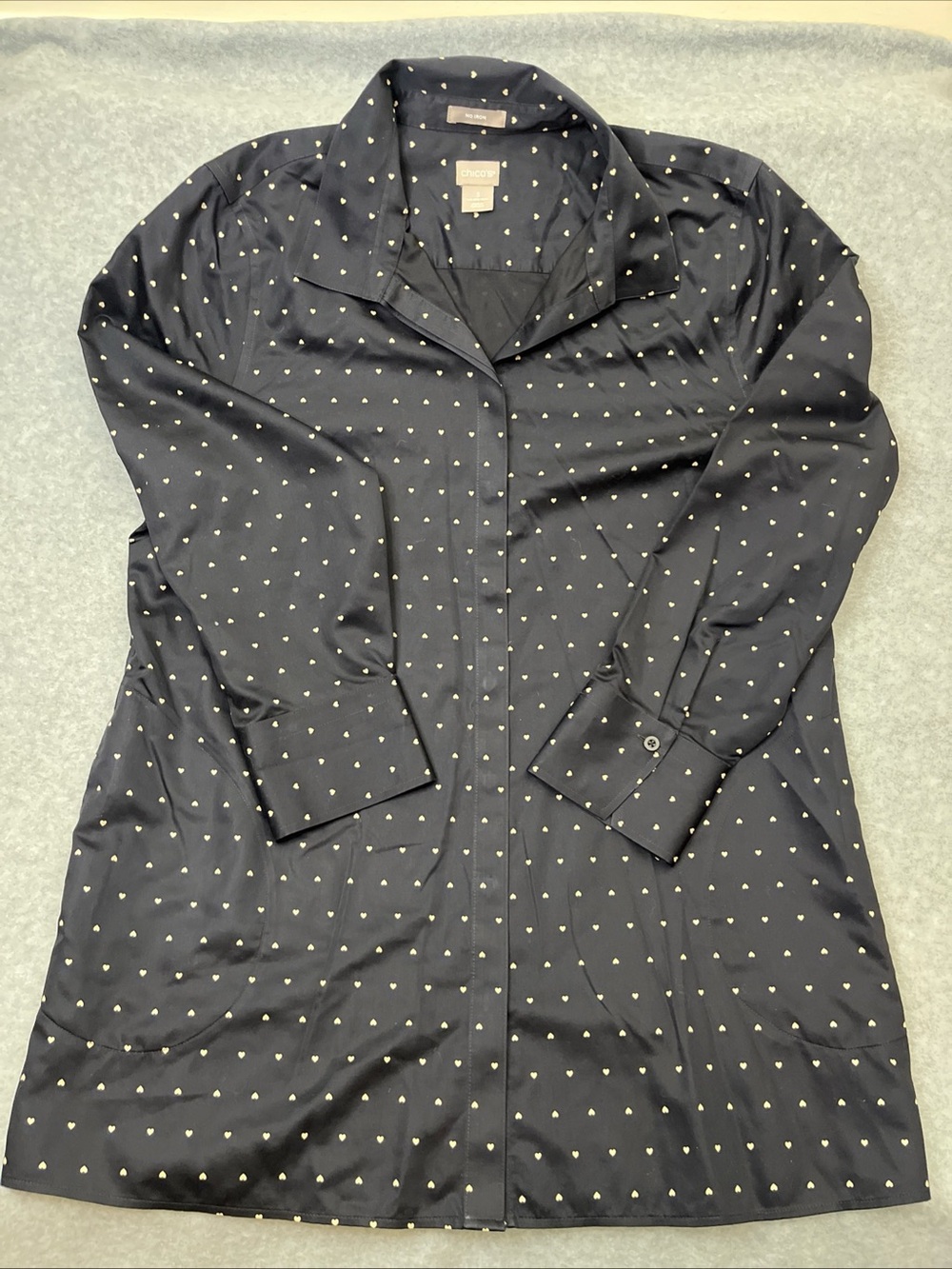Chico's No Iron Shirt Tunic Black Gold Heart Print Button Down Size XL (3)
